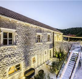 Luxury 6 bed villa with pool and large grounds in Zaton, Dubrovnik Region - sleeps 12-14